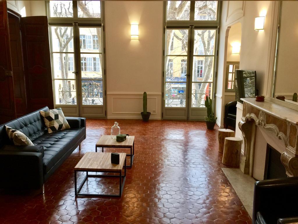 Les Suites Du Cours & Spa Aix-en-Provence Ngoại thất bức ảnh